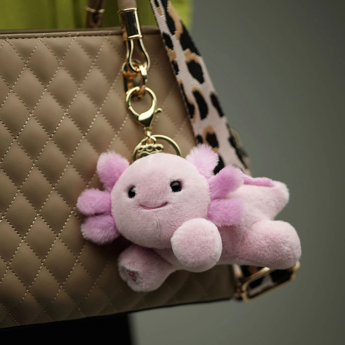 Axolotl Plush Bag Charm | Build-A-Bear - US 3966